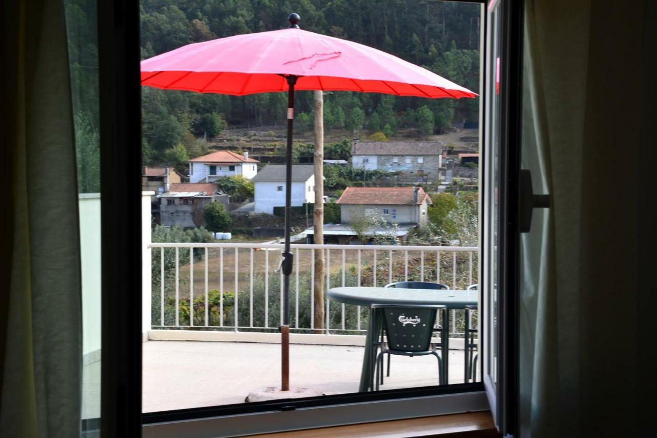 Casa Rebelo Guest House Cossourado  ภายนอก รูปภาพ